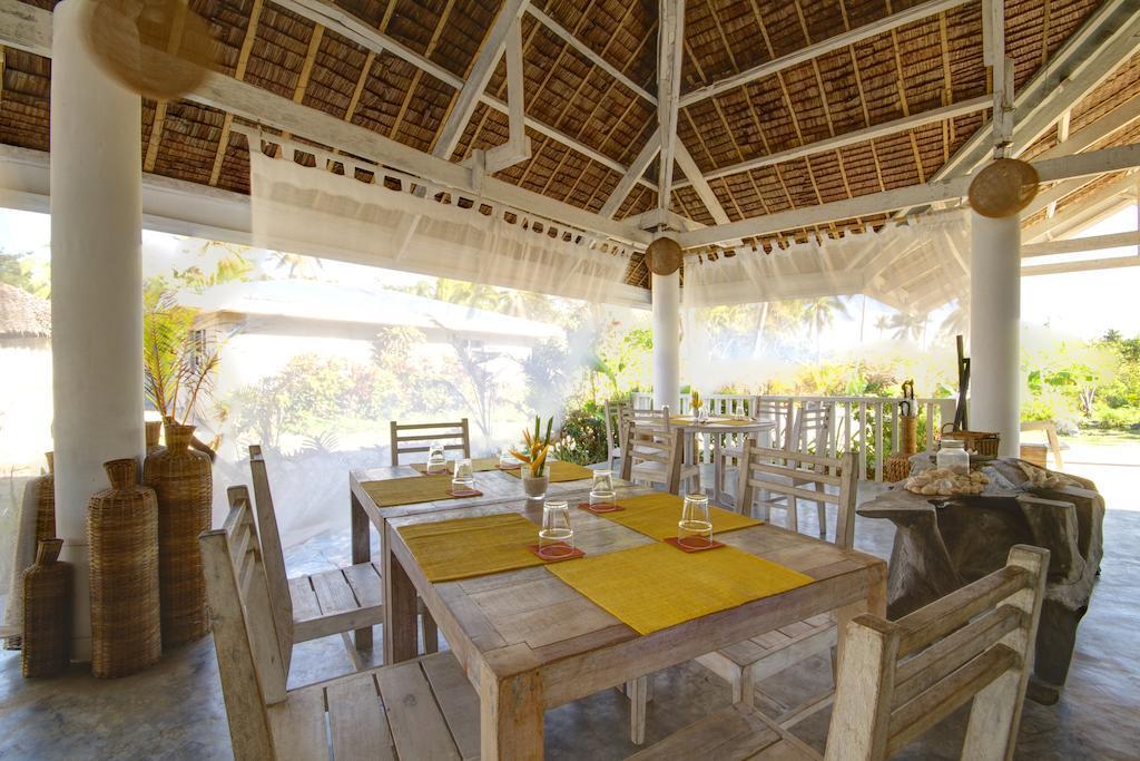 Momo Beach House Panglao Exterior foto