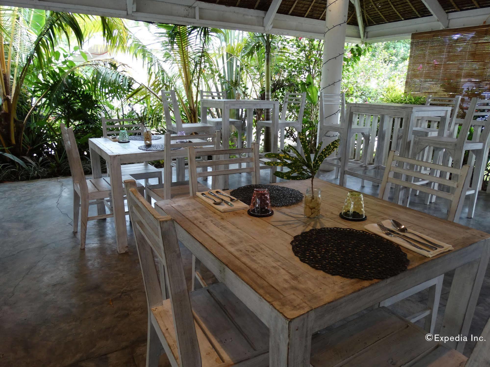 Momo Beach House Panglao Exterior foto